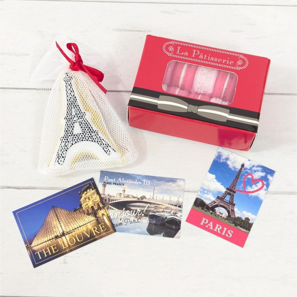 American Girl Grace Paris Welcome Gifts Postcards Macarons Eiffel Tower Cookies